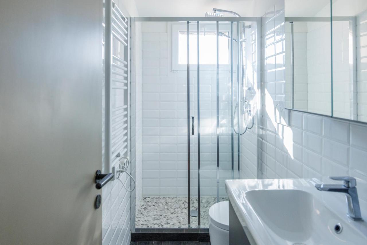 Xenia - Newly Renovated Flat In Fiera Area Apartamento Milán